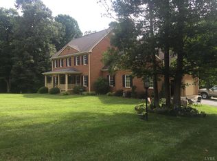 1827 Krantzs Corner Rd, Bedford, VA 24523