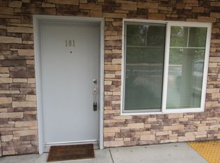 1811 Woodside Rd APT 101, Redwood City, CA 94061