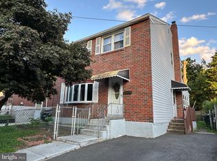 616 Beechwood Ave, Collingdale, PA 19023