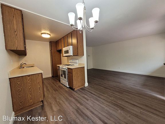 4th image of 4122 Tujunga Ave Unit 106
