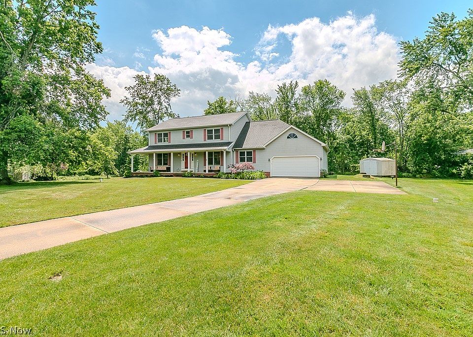 1st image of 8555 Red Oak Dr