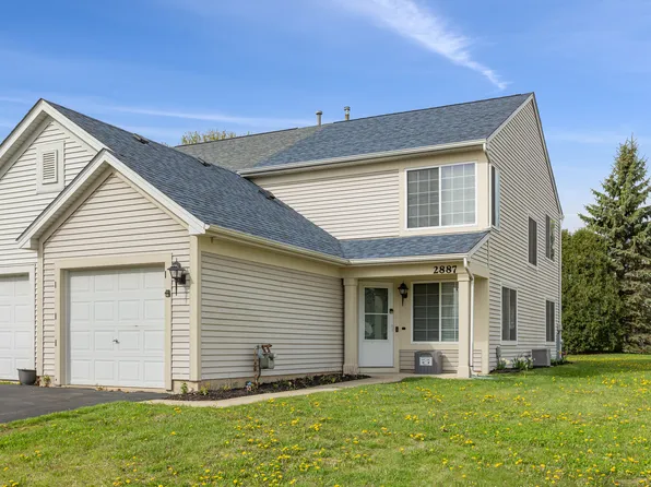 2887 Impressions Dr, Lake In The Hills, IL 60156