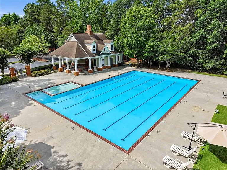 3475 Golfe Links Dr — Photo 32