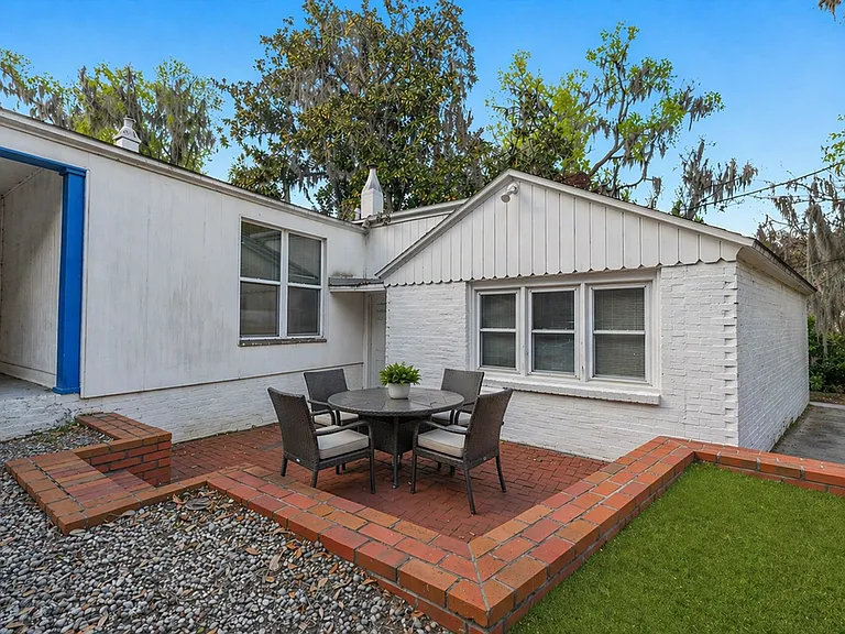 1254 SW 9th Rd — Photo 24