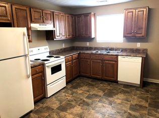 731 N Water Ave #F4, Gallatin, TN 37066