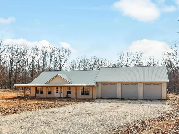 10731 Lamarque Dr, Cadet, MO 63630