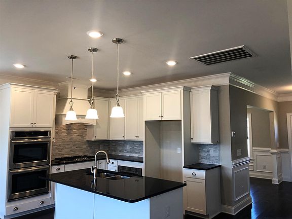 3rd image of 161 Beulah Rose Dr #161