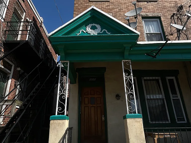 4325 Sansom St #1F — Photo 6