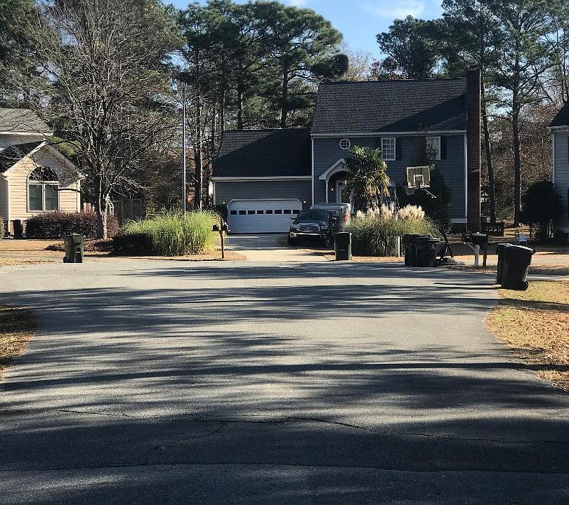 2nd image of 107 Sherrell Pl