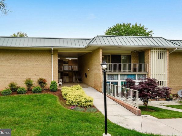 3433 S Leisure World Blvd #86-2C