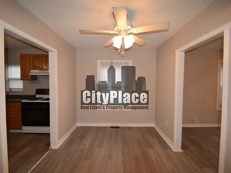 137 S Catherwood Ave — Photo 6