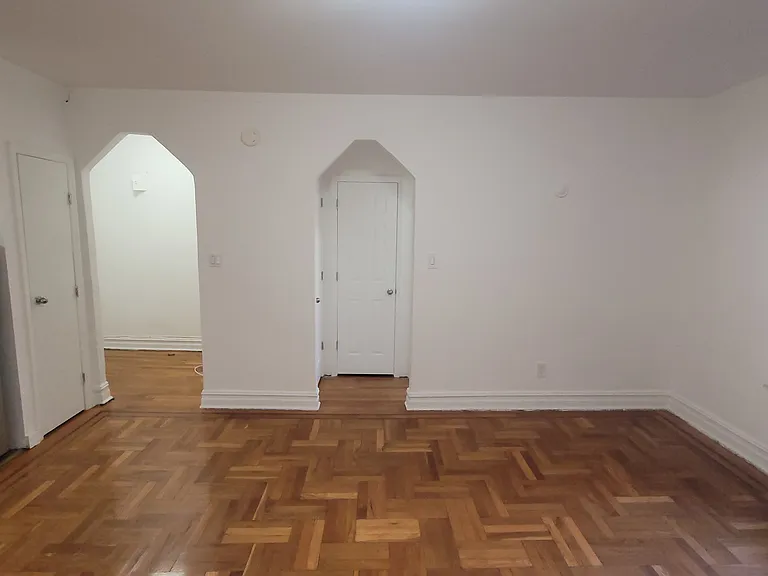 1151 Brighton Beach Ave #A4 — Photo 5