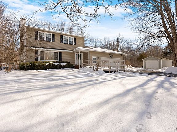 3rd image of 8922 Eddy Rd