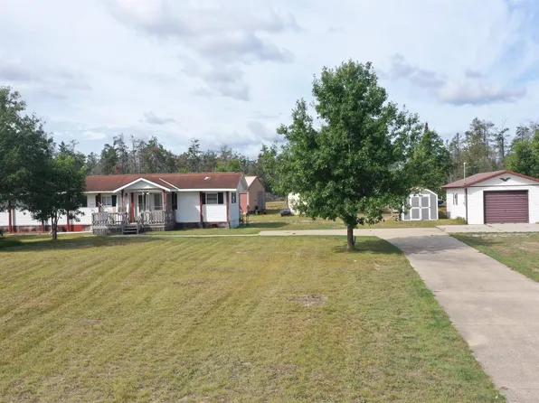 586 S Headquarters Rd, Grayling, MI 49738