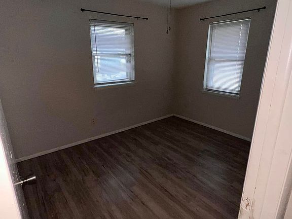4th image of 4903 NW Pollard Ave