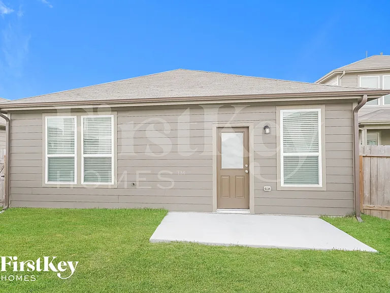 5831 Longhorn Run Ln — Photo 15