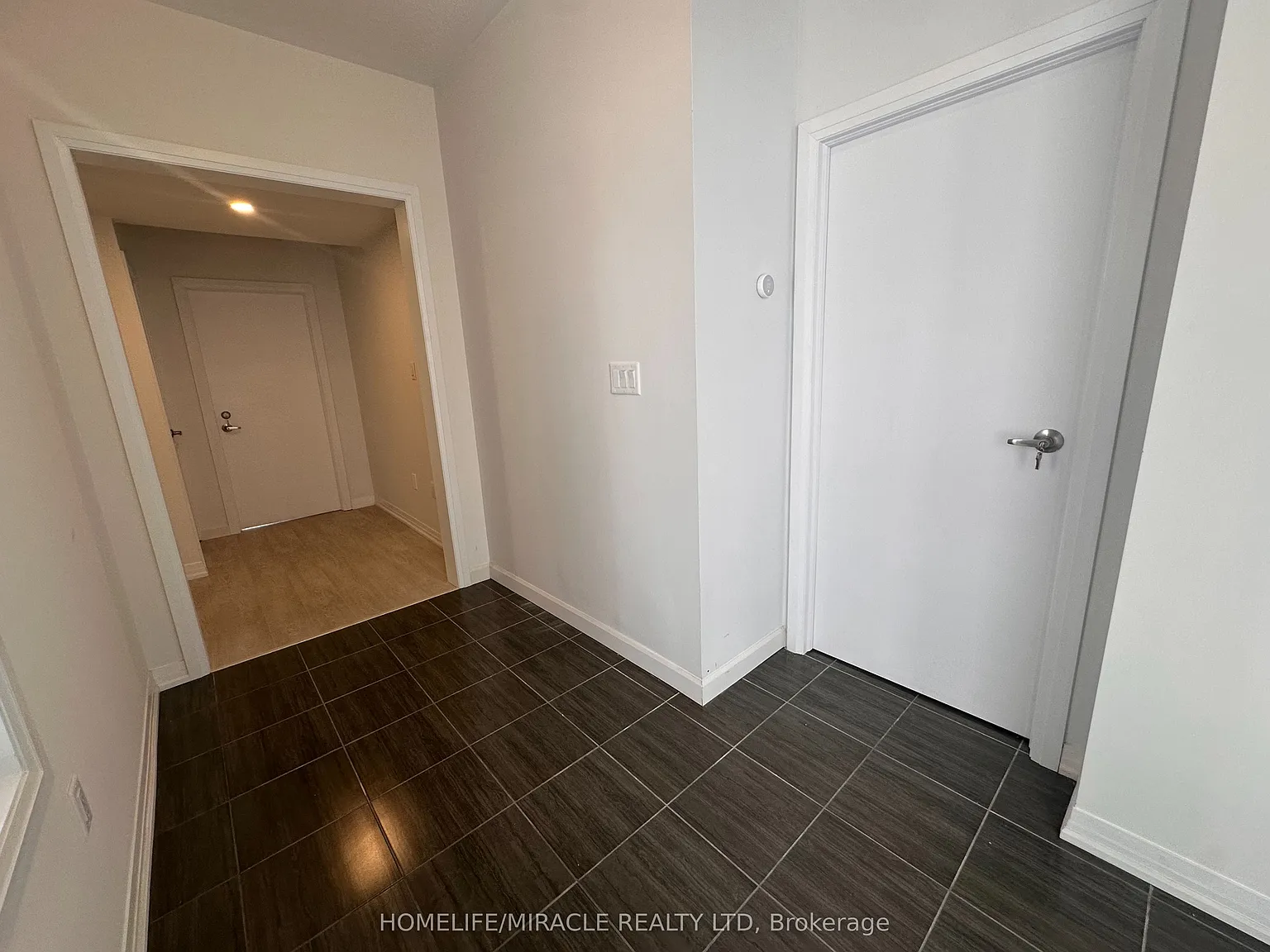 2 bed, $2,100 — Photo 3