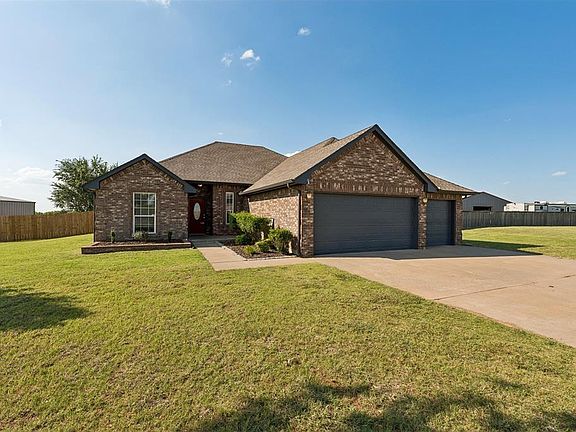 4th image of 6109 Callahan Way NE