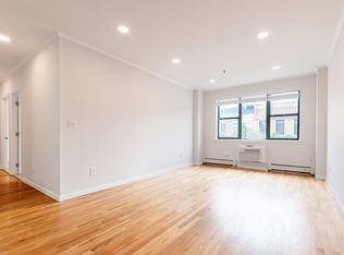 113 Union St APT 3A, Brooklyn, NY
