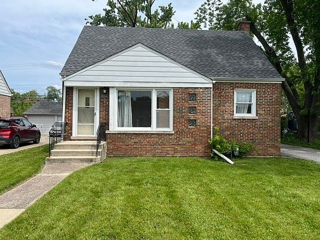 1st image of 1527 Wentworth Ave