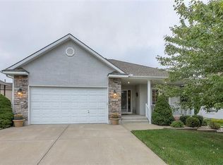 4767 Leafwing Dr, Lees Summit, MO 64082