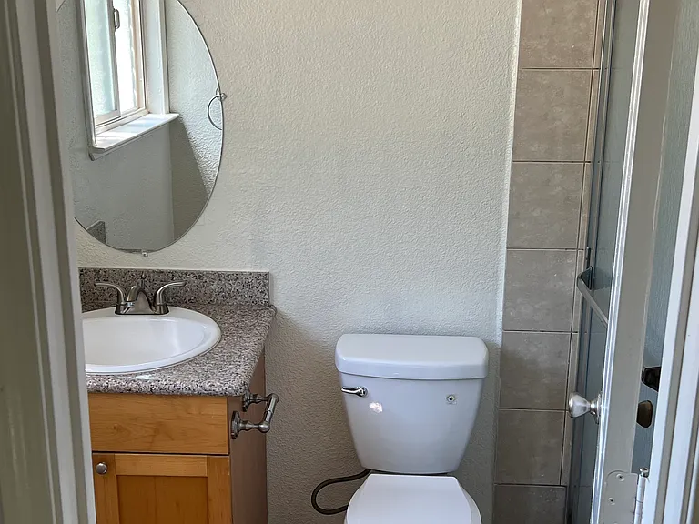 Coyle Creek Apartments — Photo 25