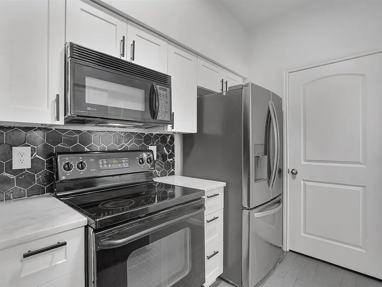2475 Underwood St #180 — Photo 7