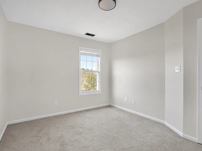 5020 Windflower Dr — Photo 26