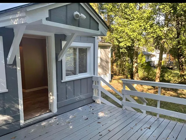 2332 Gurley Dr — Photo 12