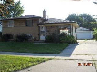 34544 Viceroy Dr, Sterling Heights, MI