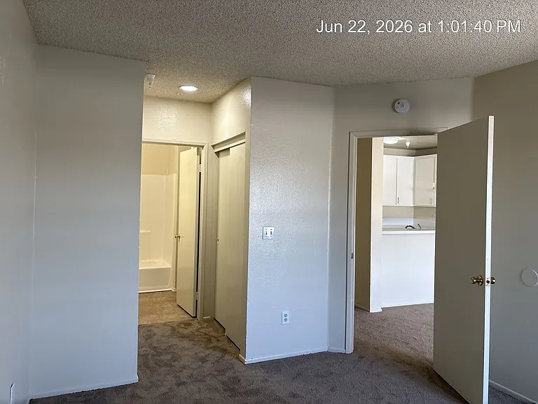 1206 N Parton — Photo 12