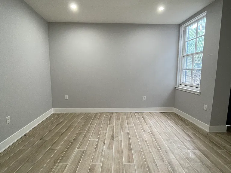 929 Marlborough St #27 — Photo 7