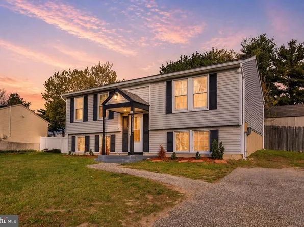 31 Decatur Ln, Sicklerville, NJ 08081