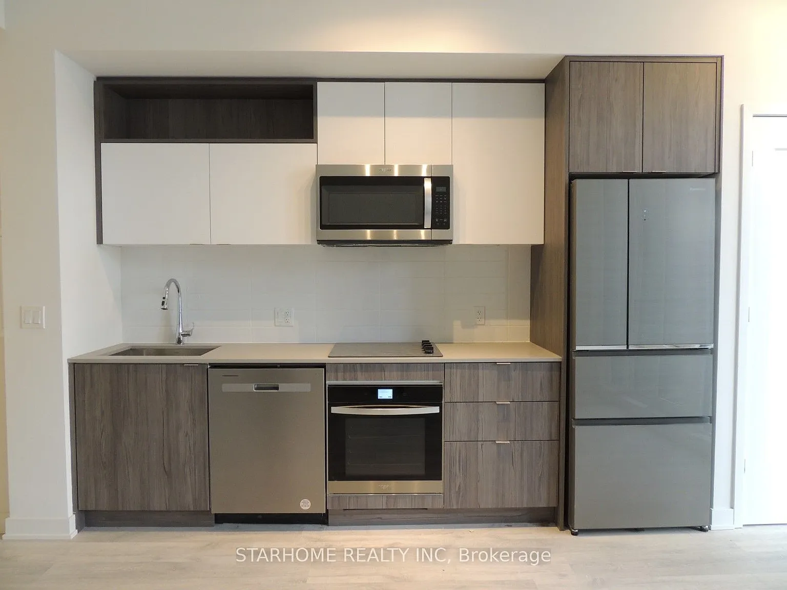 3 bed, $3,200 — Photo 2