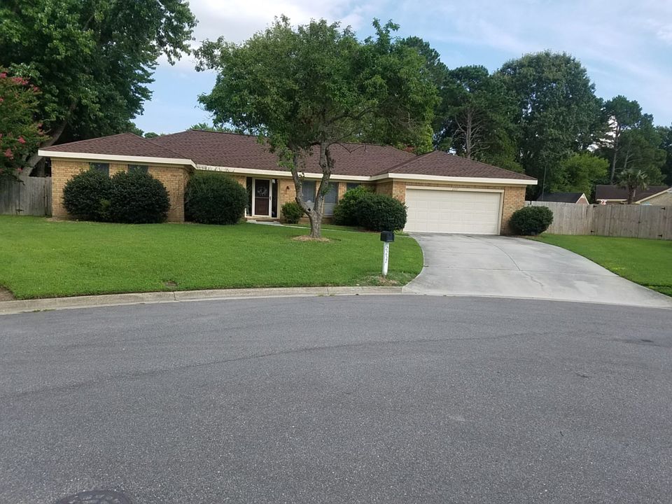 1st image of 2257 Tanglewood Trl