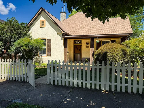 316 W Maple St Photo 1 316 W Maple St Photo 1