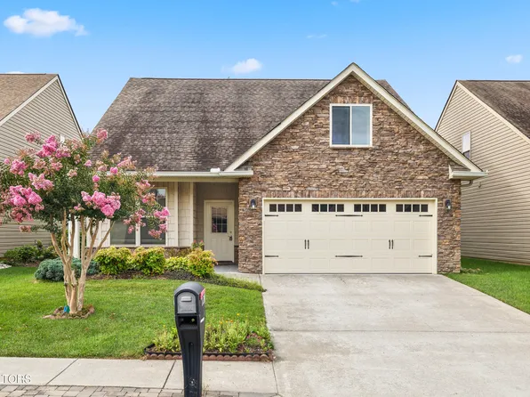 12036 Woodhollow Ln, Knoxville, TN 37932