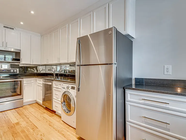 610 Bashford Ln #1313 — Photo 9