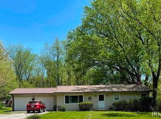 2780 E Shore Dr, Culver, IN 46511