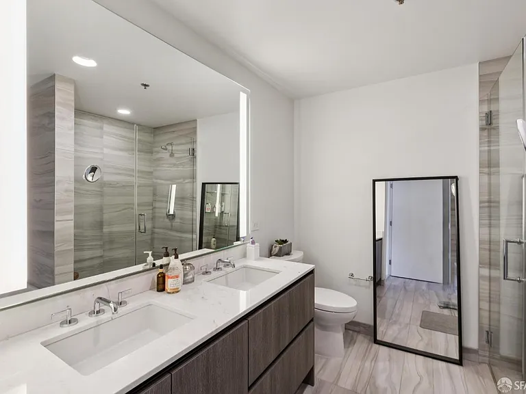 201 Folsom St #40A — Photo 22