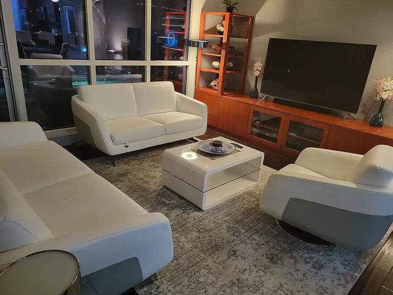 4525 Dean Martin Dr #10 — Photo 21