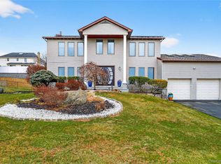8 Lynch Court, Garnerville, NY 10923
