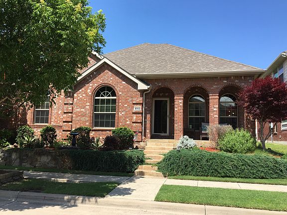 2nd image of 4912 Concho Ln