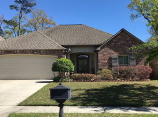 5423 Hidden Ridge Ln, Baton Rouge, LA 70816