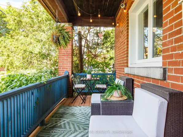 77 Montgomery Ave, Toronto, ON M4R 1E1