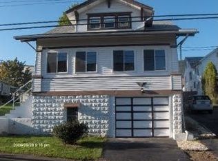409 E Wiconisco Ave, Tower City, PA 17980