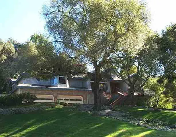 30 Merrill Cir photo 1