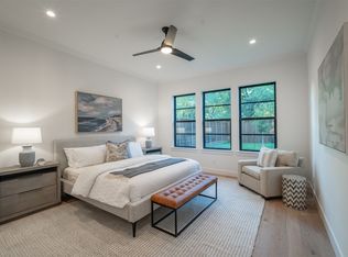 8811 Forest Hills Blvd, Dallas, TX 75218