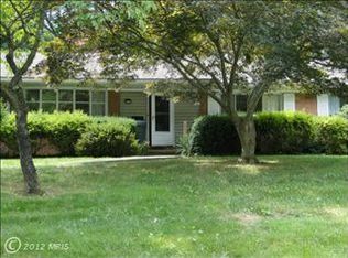 215 Charmuth Rd, Lutherville Timonium, MD 21093