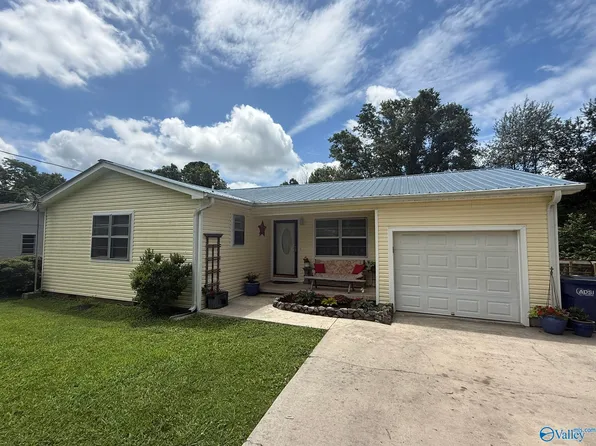 1128 Brashiers Chapel Rd, Arab, AL 35016